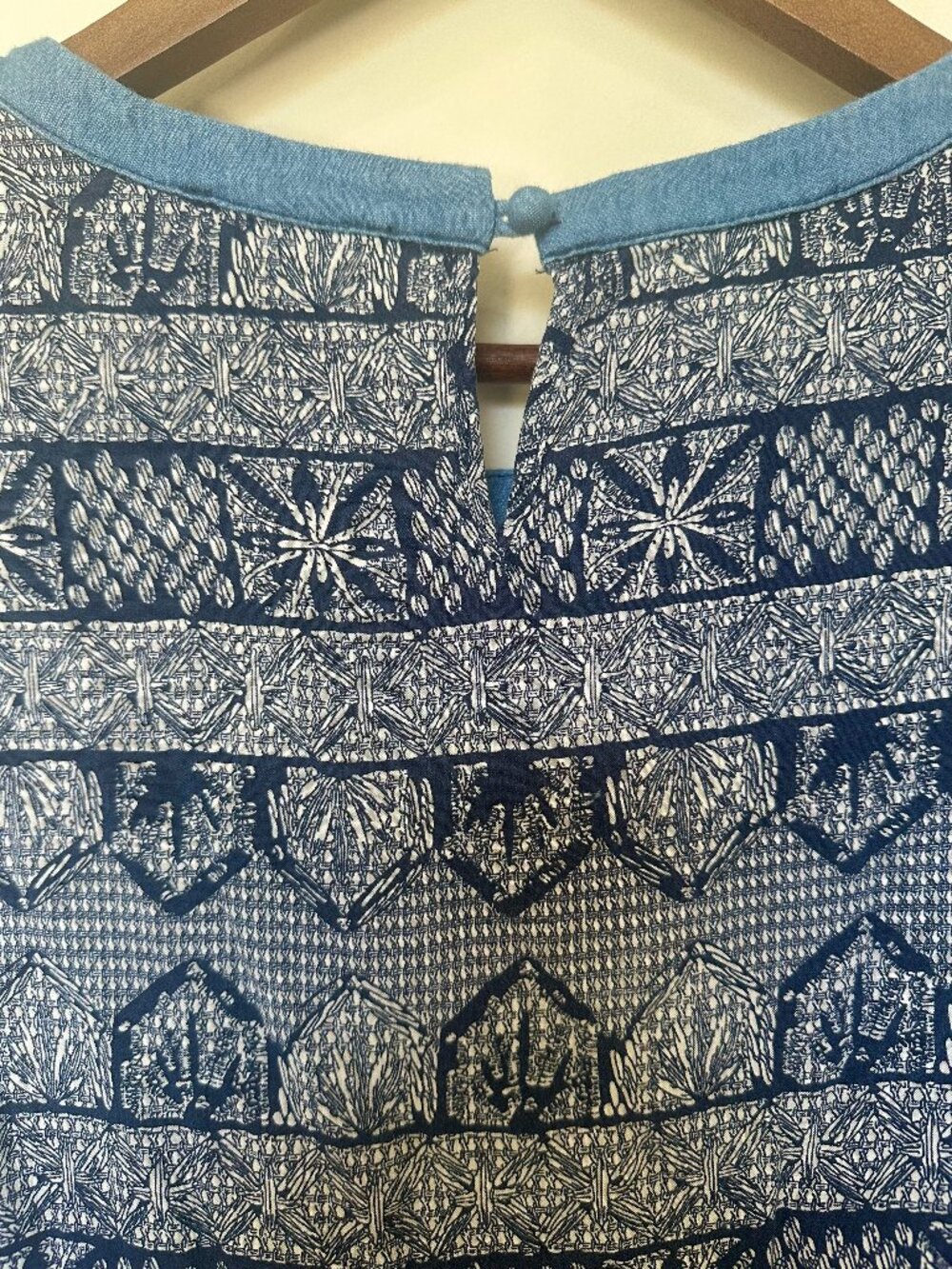 Papermoon Stitch Fix Navy White Geometric Tank Top with Denim Trim size L - Picture 4 of 4